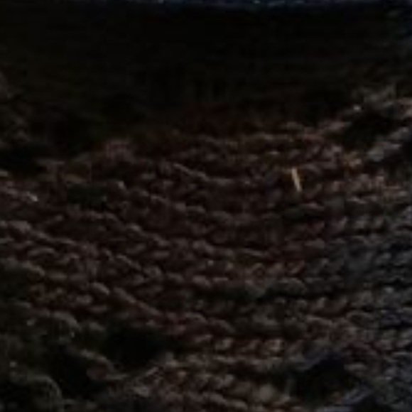 Top - Picture 5 of 6